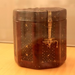 Caixa octogonal