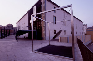 Exterior 2 MAP